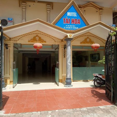 Tai Hoa Motel Thanh Hoa Екстер'єр фото